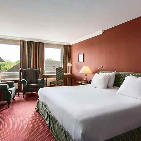 Hotel Nh 4*