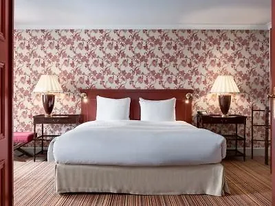 Hotel Nh 4*