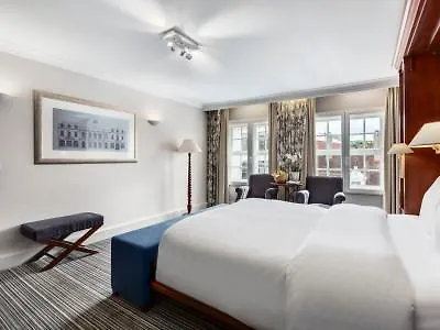 Hotel Nh Brugia